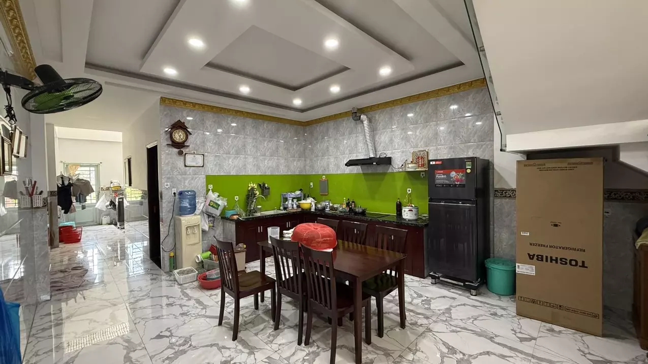 HẺM 8M XE TẢI TRÁNH NHAU-GIẢM SỐC 700 TRIỆU – GIÁ MỚI CHỈ 6.8 TỶ-anh-2