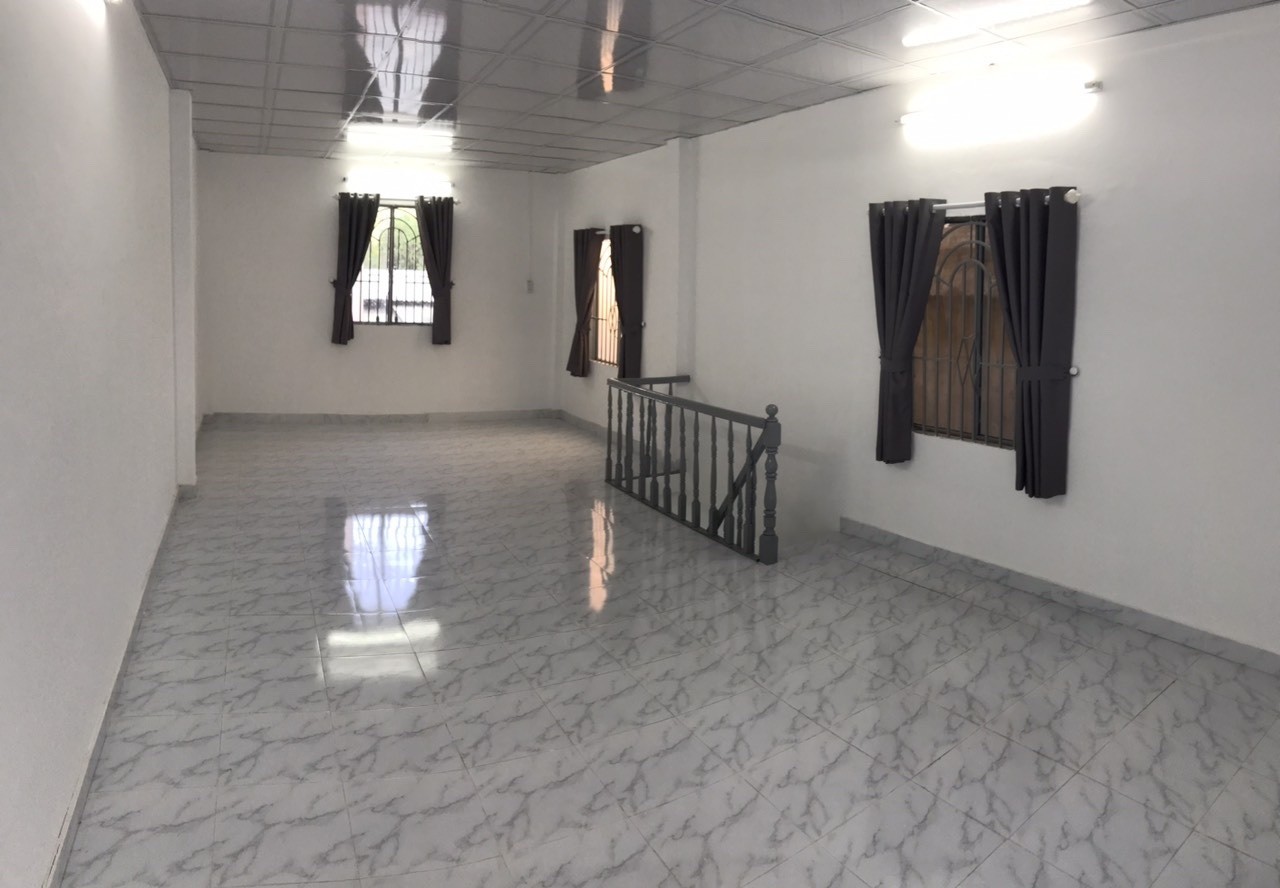 Hẻm to đường Lũy Bán Bích Tân Phú, khu kinh doanh sầm uất!-anh-6