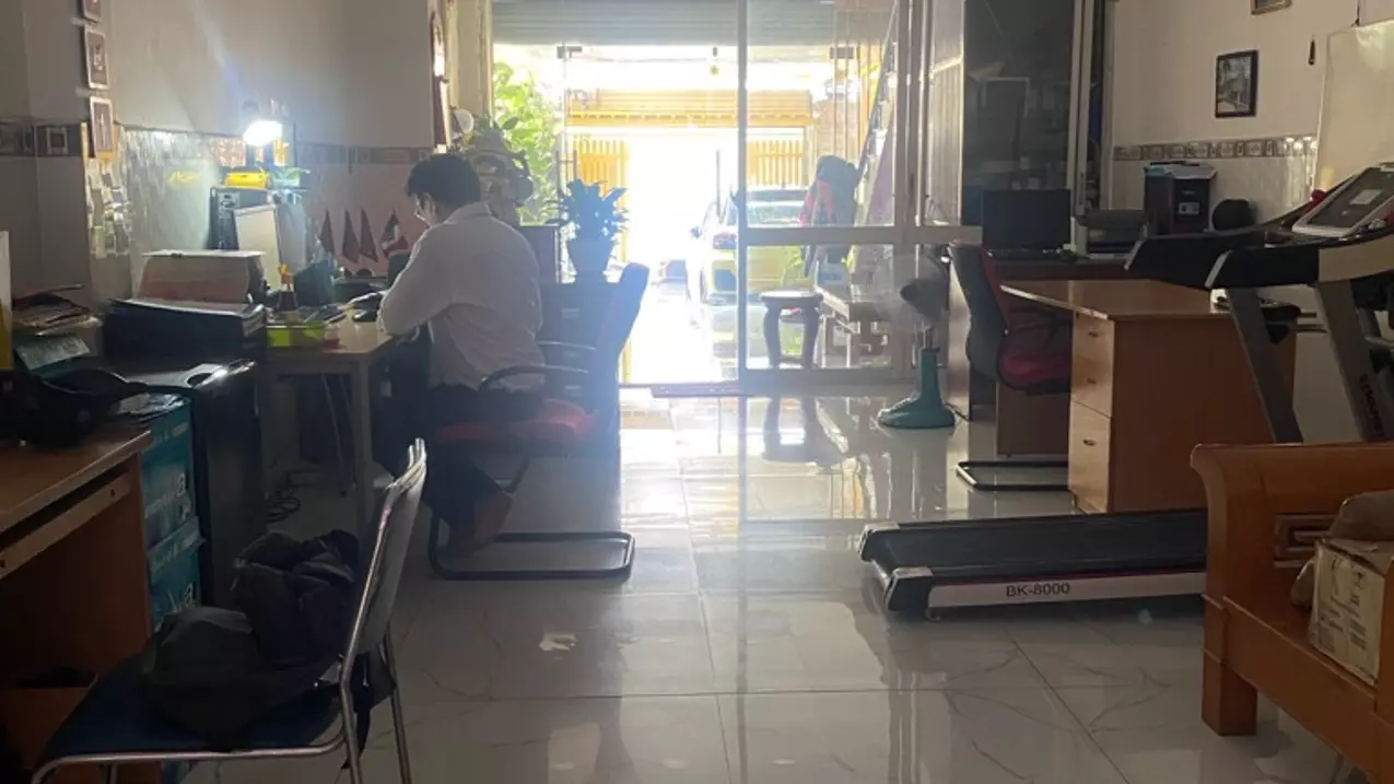 Hẻm xe hơi thông, Nhà 4 tầng, Ngang 4.5M, Nguyễn Văn Linh, Phú Mỹ Hưng, 86M2, Chỉ 14tỷ.-anh-3