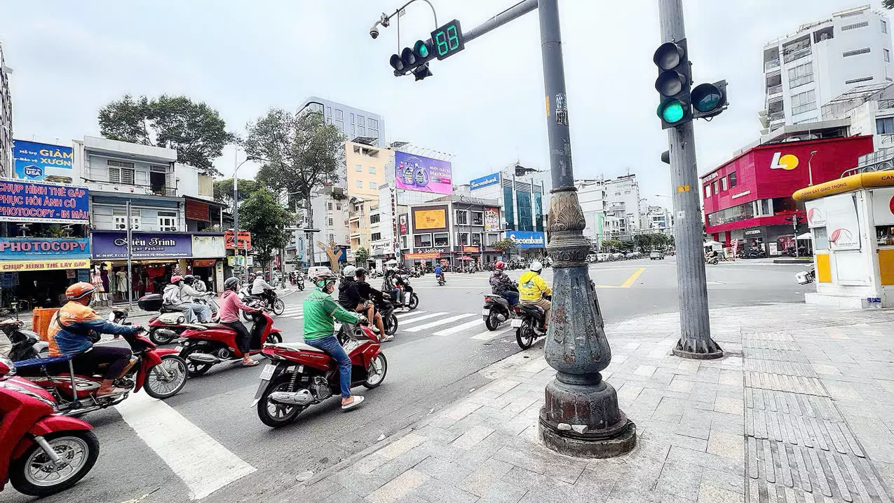 HIẾM BÁN - MẶT TIỀN 40M ĐƯỜNG NGUYỄN VĂN CỪ - NGAY GÓC NGÃ 4 TRẦN HƯNG ĐẠO, QUẬN 1 - 145M2 - CHÍNH-anh-3