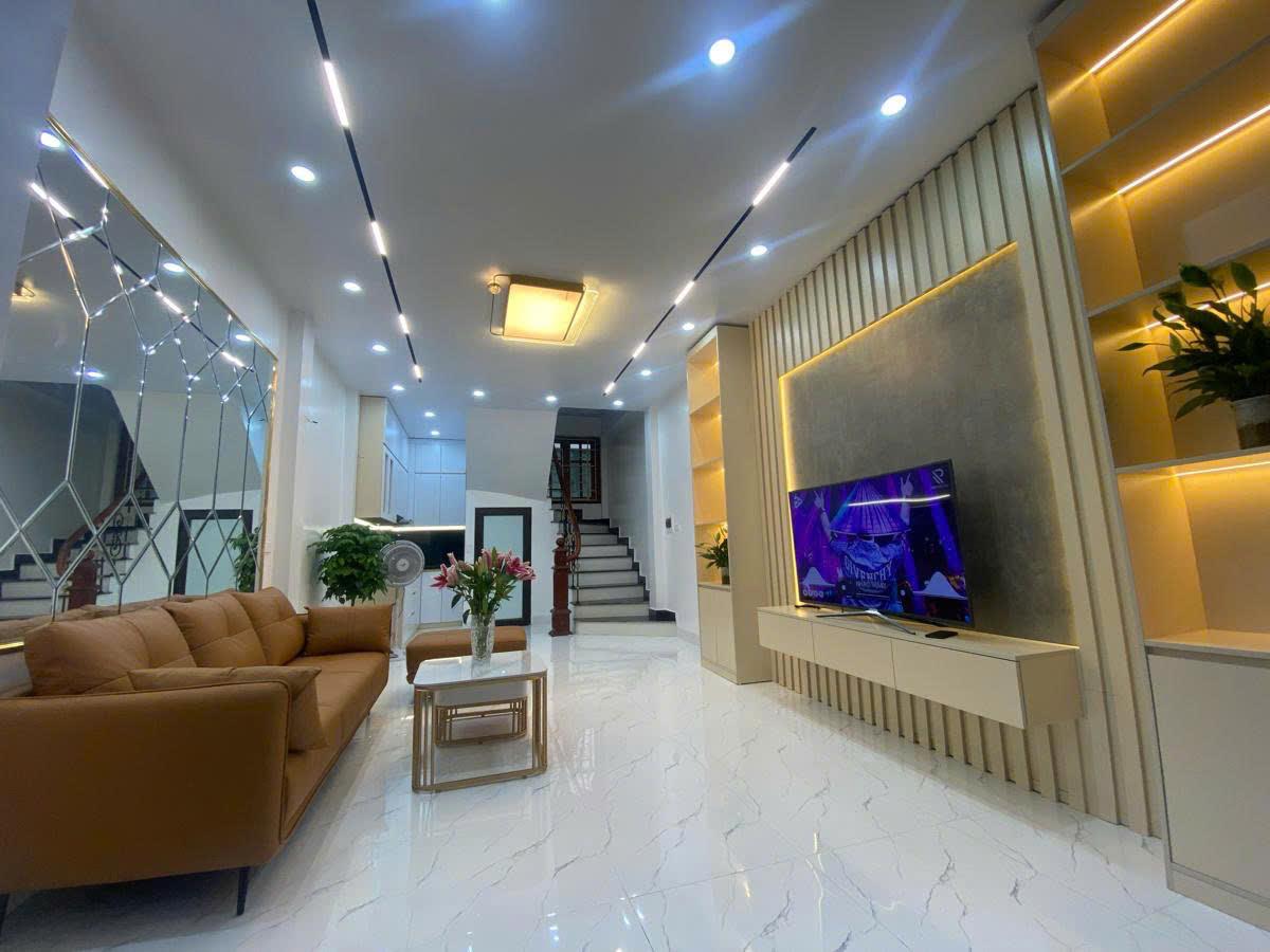 HIẾM! BÁN NHÀ HÀO NAM, KHU VIP PHÂN LÔ Ô TÔ TRÁNH - 6 TẦNG DT 40M2, MT 4.2M, GIÁ 10 TỶ-anh-4