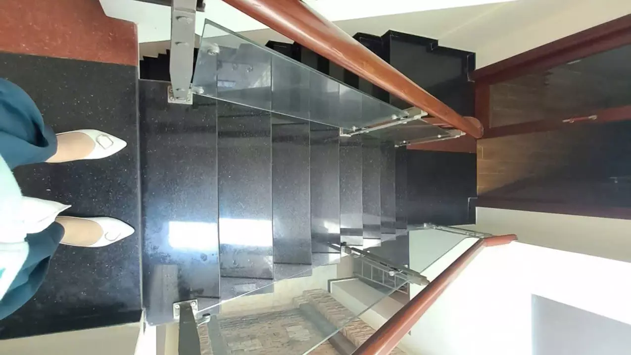 HXH NGỦ TRONG NHÀ  - GẦN LÊ VĂN VIỆT - KHU CỰC ĐẸP 7PN - 4 TẦNG HOÀN CÔNG - 80M2 - CHỈ HƠN 6 TỶ TL-anh-2