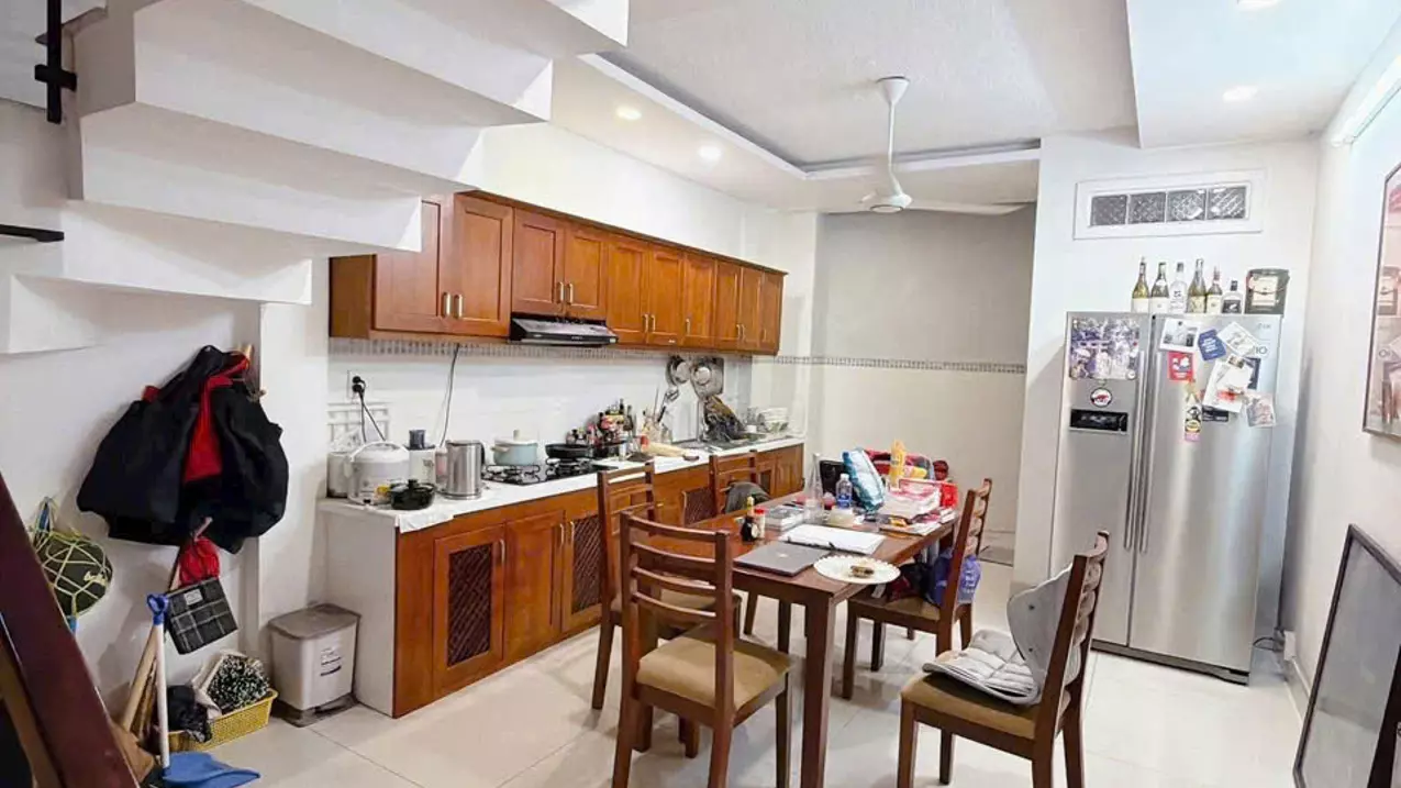 KHU NÀY ĐC NHIU CĂN NHƯ VẬY - 5 TẦNG LẦU - HẺM XE HƠI - 55m2 - NGUYỄN VĂN ĐẬU, BÌNH THẠNH - Chỉ-anh-3
