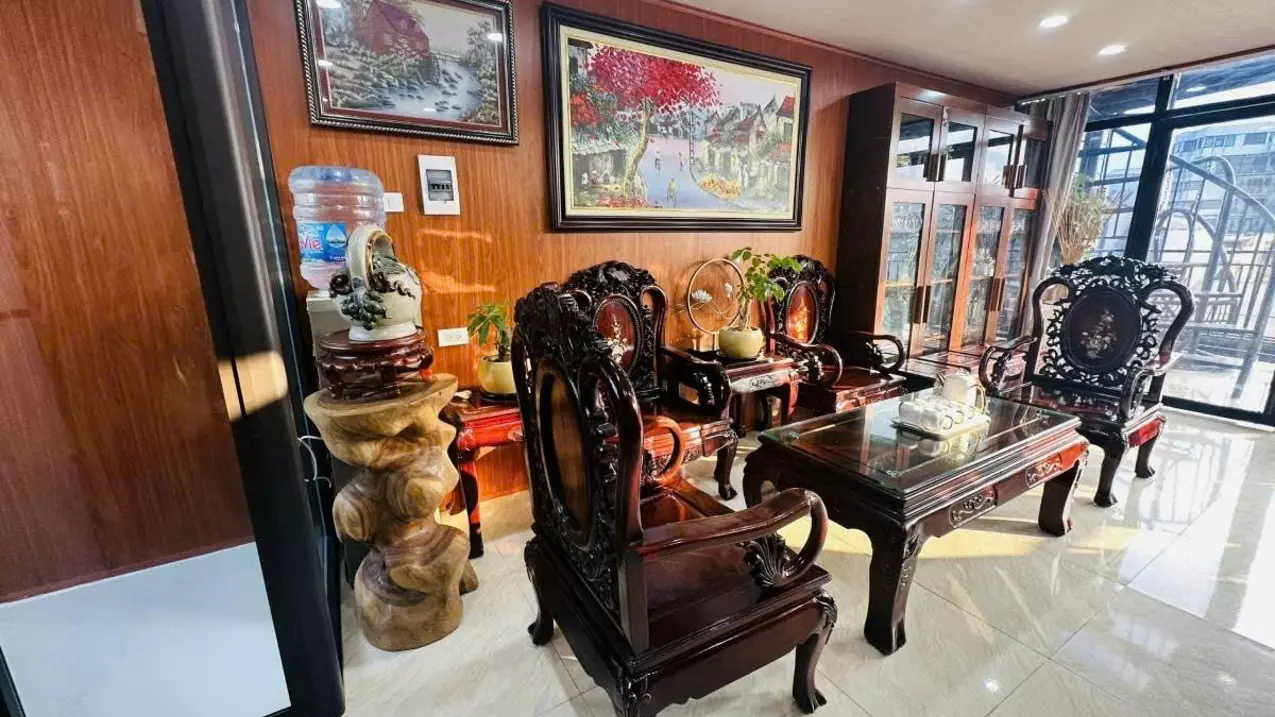 Long Biên dưới 8 tỷ, Diện Tích 40m2, 6 tầng, mặt tiền 3.9m, giá 6,9 tỷ thang máy, zalo: 0379201686-anh-3