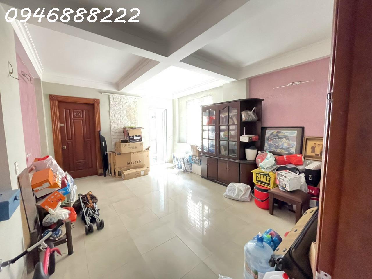 Mặt đường Nguyễn Công Trứ xây 5 tầng  vị trí đẹp gần Hồ Sen , đang kinh doanh ra dòng tiền .-anh-7