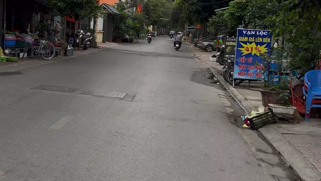 mặt đường trại lẻ,  cam kết siêu hiếm siêu đẹp nội đô thành phố hải phòng ô tô đánh võng-anh-1