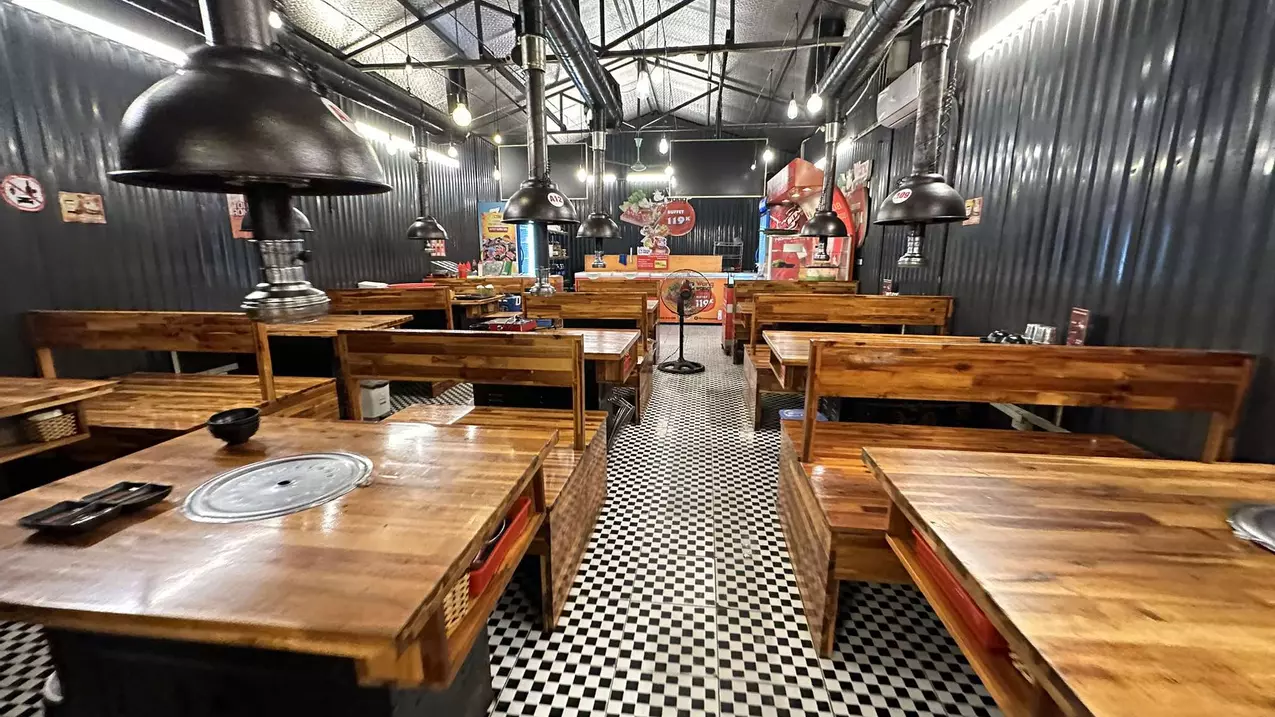 Mặt Phố Tô Hiệu, Kinh doanh siêu đỉnh.  Phố vip Quận Cầu giấy, 60m2, 3 tầng, mt 6m. giá: 46 tỷ.-anh-3