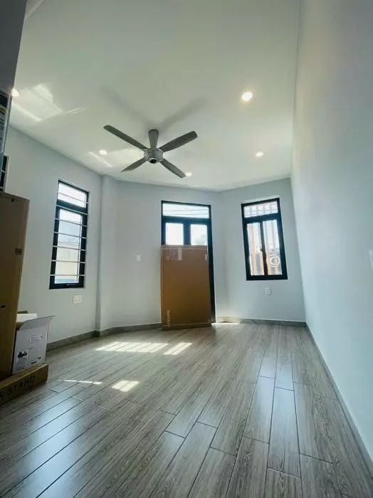 Mặt tiền Âu Dương Lân - 3 tầng - dòng tiềng 18tr/tháng - chỉ 9 tỷ 5-anh-3