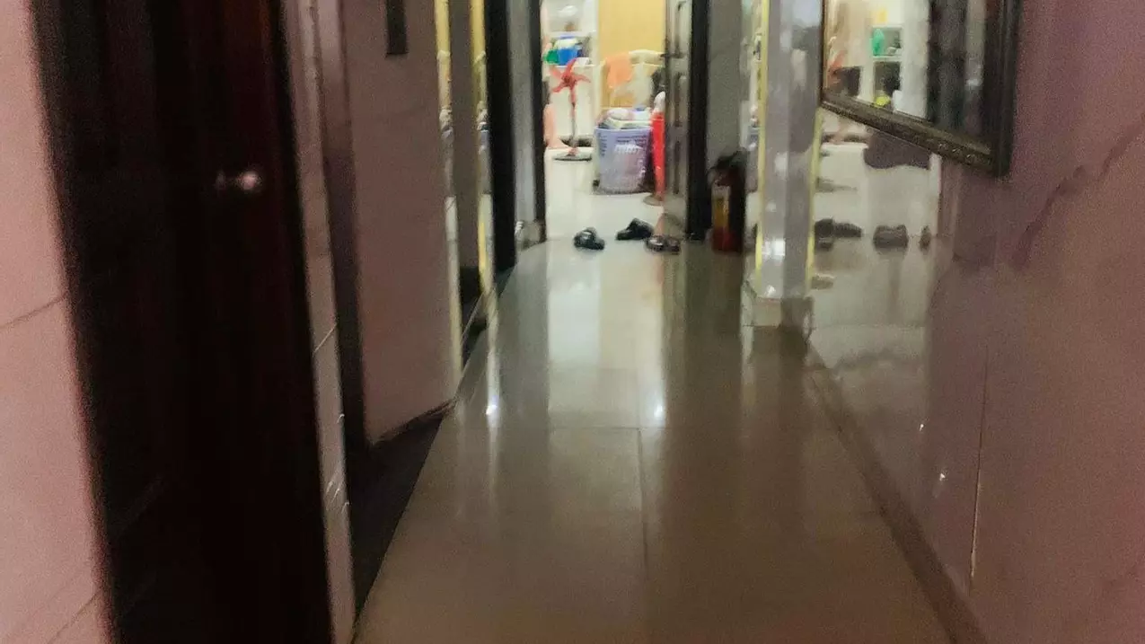 MẶT TIỀN KDC TRUNG SƠN 5.4x22M ĐANG KINH DOANH HOTEL SẴN DÒNG TIỀN 50 TR/THÁNG VỊ TRÍ ĐẮC ĐỊA GẦN-anh-3