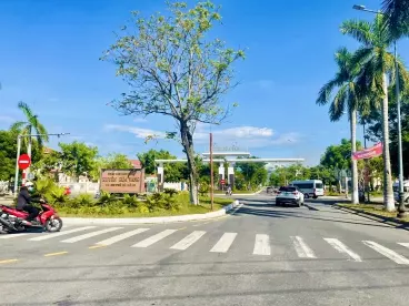 CỰC RẺ - Đất Đà Nẵng ngay TT hành chính Huyện sầm uất/Sẵn sổ/135m2-anh-1