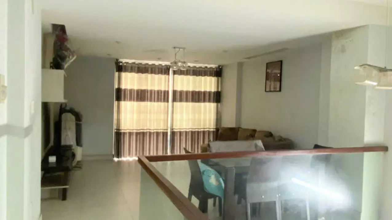 Mặt tiền kinh doanh đường số  Khánh Hội giao Tân Vĩnh HƠN 200 Triệu m Q4
NGANG  4.5 DÀI 11 ĐÚC 5-anh-3