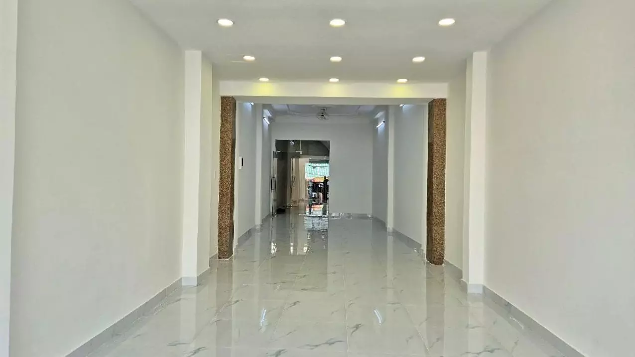 Mặt tiền kinh doanh Vip Bùi Minh Trực 3.7x24 chỉ 20 tỷ 5-anh-1