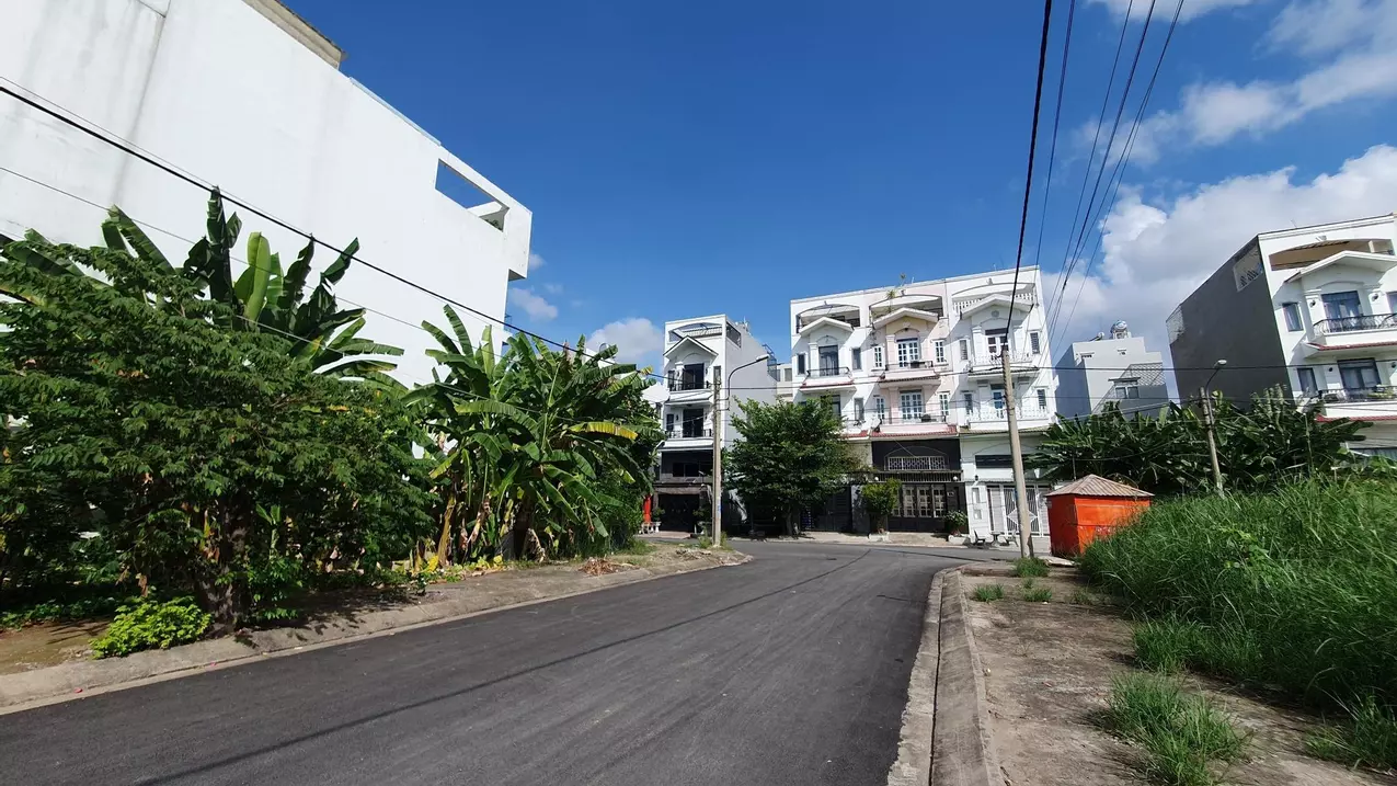Mặt tiền Lê Bôi 9x21 2 mặt tiền chỉ 7 tỷ 1-anh-1