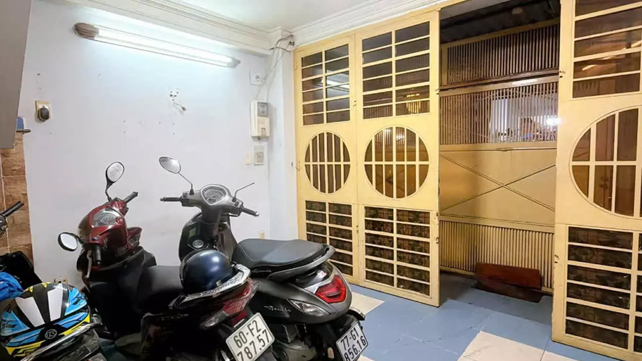 MẶT TIỀN VÍP - SÁT QUẬN 1 -  KINH DOANH ĐA NGÀNH  - MẶT TIỀN 1 MẶT HẺM ÔTÔ.-anh-4