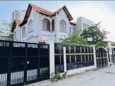 bán căn biệt thự Sân vườn 2 tầng. 300 m² thổ cư, HiêpBình Chánh, giá 24 tỷ-anh-2