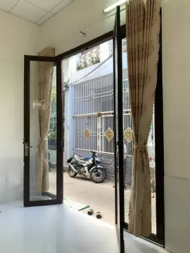 KIỆT OTO TRẢI NHỰA NÚI THÀNH, NGAY TÒA ÁN.-anh-1