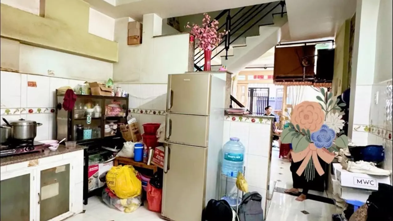NGAY LÊ VĂN QUỚI - ĐƯỜNG SỐ 8 - NHÀ 2 TẦNG 2PN - HẺM XE HƠI - 40M2 - GIÁ 3.8 TỶ-anh-3