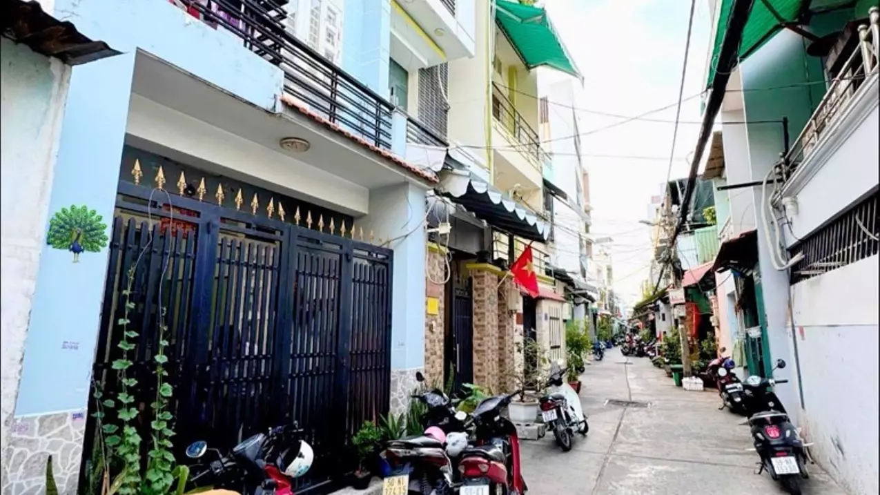 NGAY LÊ VĂN QUỚI - ĐƯỜNG SỐ 8 - NHÀ 2 TẦNG 2PN - HẺM XE HƠI - 40M2 - GIÁ 3.8 TỶ-anh-5
