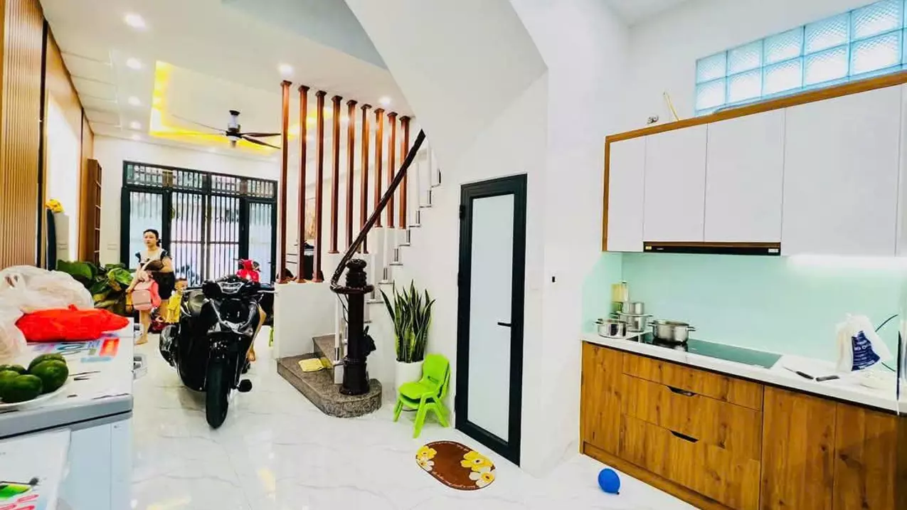 NGÕ PHỐ QUAN NHÂN - NHÀ MỚI Ở NGAY  LÔ GÓC 3 MẶT THOÀNG - 41M2 - 5 TẦNG - MT 4M - GIÁ 9.5 TỶ.-anh-5