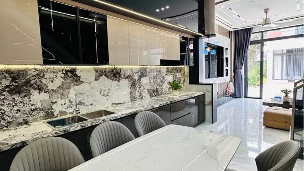 nhà 1 trệt 1 lầu trung tâm tdm - chỉ 2.8 tỷ - sổ hồng riêng-anh-3
