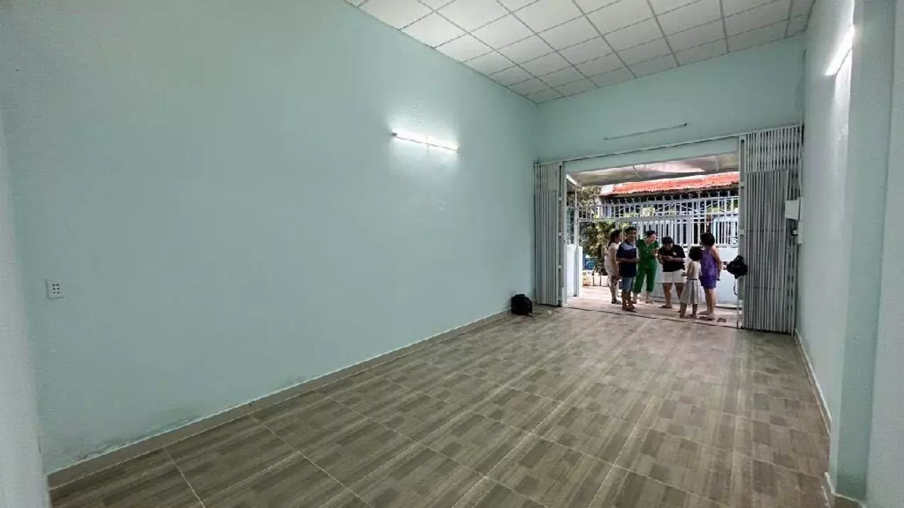 Nhà 1,5 tầng đường Quốc lộ 1A, pTCH, Q12, dt 66,4m2 (4,1mx16,2m). Hẻm ôtô thông Giá 3,2Tỷ-anh-2