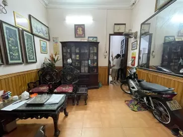 Bán nhà phố Vĩnh Phúc, 44m vuông mặt tiền rộng, mặt tiền 4m giá 12 tỷ-anh-2