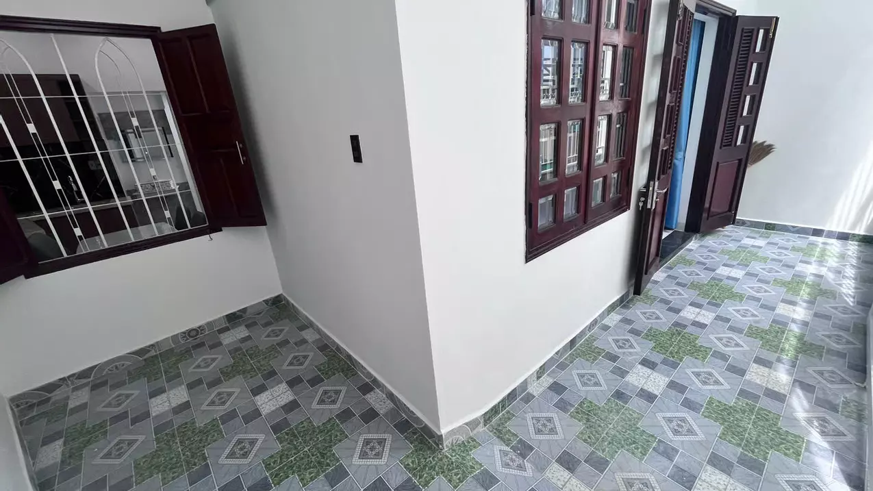 Nhà 2 tầng gần Biển hẻm Phú Đức , TP Nha Trang -  DT: 55,6m (ngang 6,3m nở hậu 8m) - Giá :-anh-1