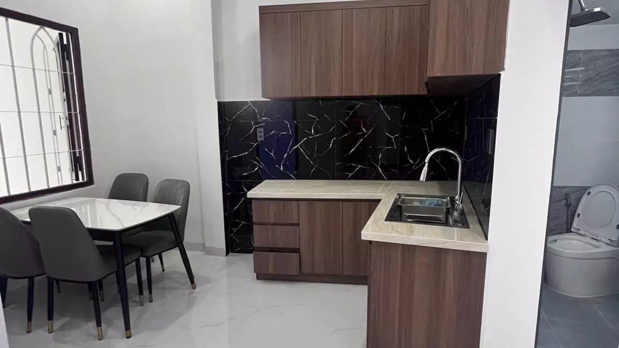 Nhà 2 tầng gần Biển hẻm Phú Đức , TP Nha Trang -  DT: 55,6m (ngang 6,3m nở hậu 8m) - Giá :-anh-4