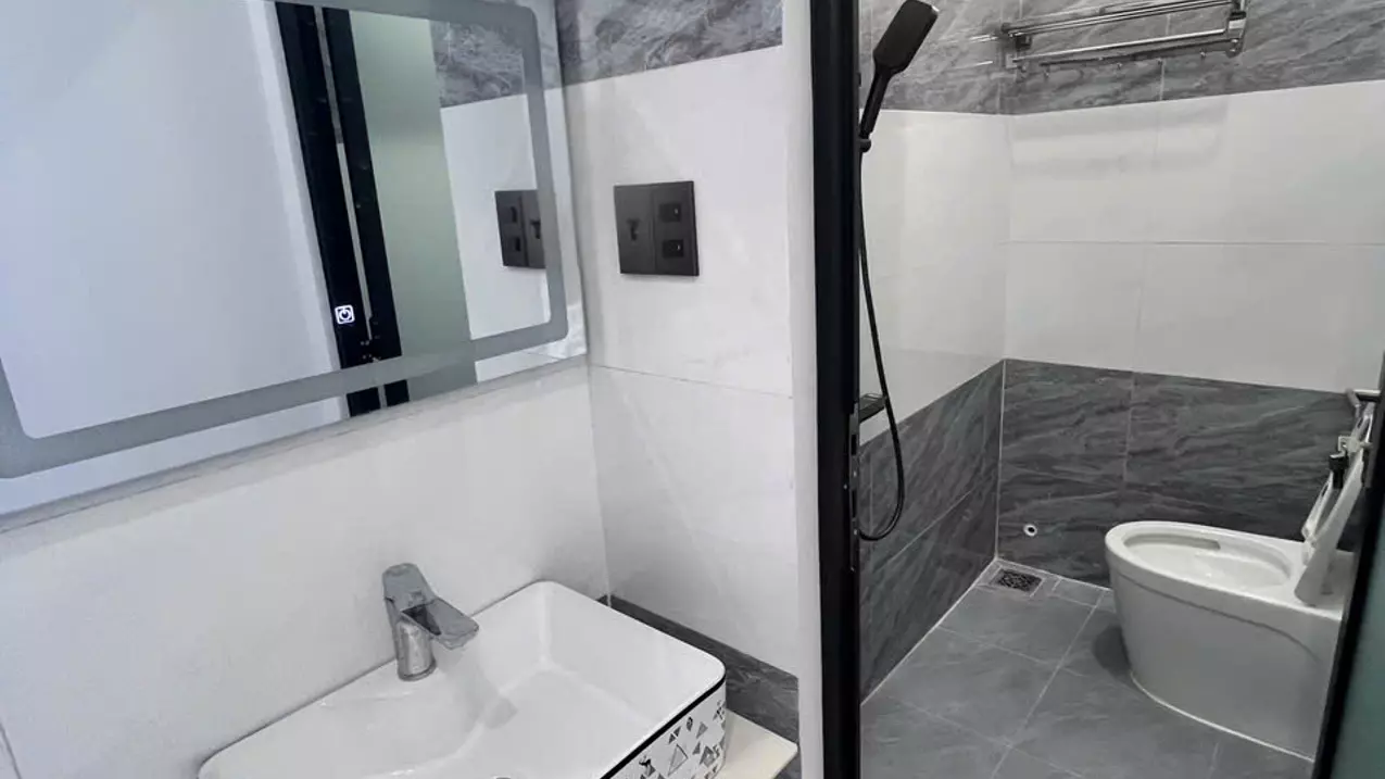 Nhà 2 tầng gần Biển hẻm Phú Đức , TP Nha Trang -  DT: 55,6m (ngang 6,3m nở hậu 8m) - Giá :-anh-5