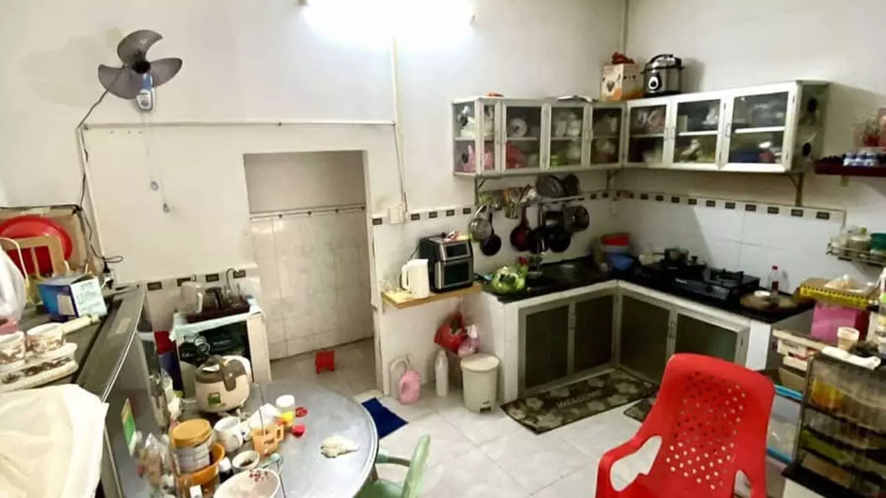 NHÀ 2 TẦNG HT 35 - 3 PHÚT QUA GÒ VẤP. GẦN HÃNG BIA HENIKEN, SIÊU THỊ METRO. CHỉ 2,98 TỶ TL.-anh-3