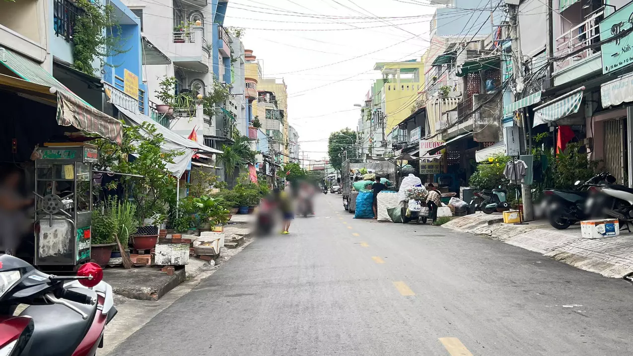 Nhà 2 tầng mặt tiền Mạc Vân P12Q8 . Giá : 5.2 tỷ-anh-5