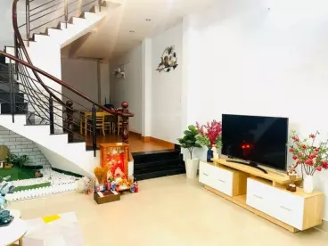 Siêu phẩm nhà Bình Lợi, trục đường rộng 6m DT(4x18m)- 3Lầu chỉ 5tỷ7. Gần chợ Nguyễn Xí-anh-1