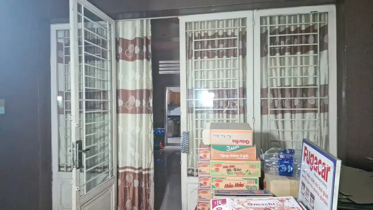 Nhà 4 tầng, Ngay Khu Chế Xuất Tân Thuận, thu nhập Gần 1 tỷ/Năm, 121m2, mặt tiền Bùi Văn-anh-2