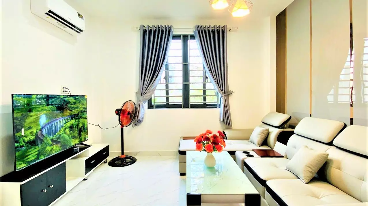 Nhà đẹp 3 tầng 49m2 HXH Cách Mạng Tháng Tám, quận 10 giá chỉ 5.5 tỷ-anh-2