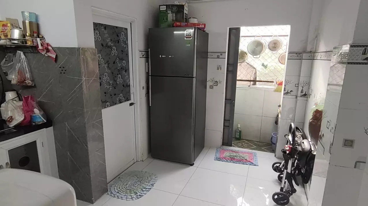 NHÀ ĐẸP BTCT – GIÁ CHỈ NHỈN 2 TỶ – GIÁP GÒ VẤP & TÂN BÌNH-anh-3