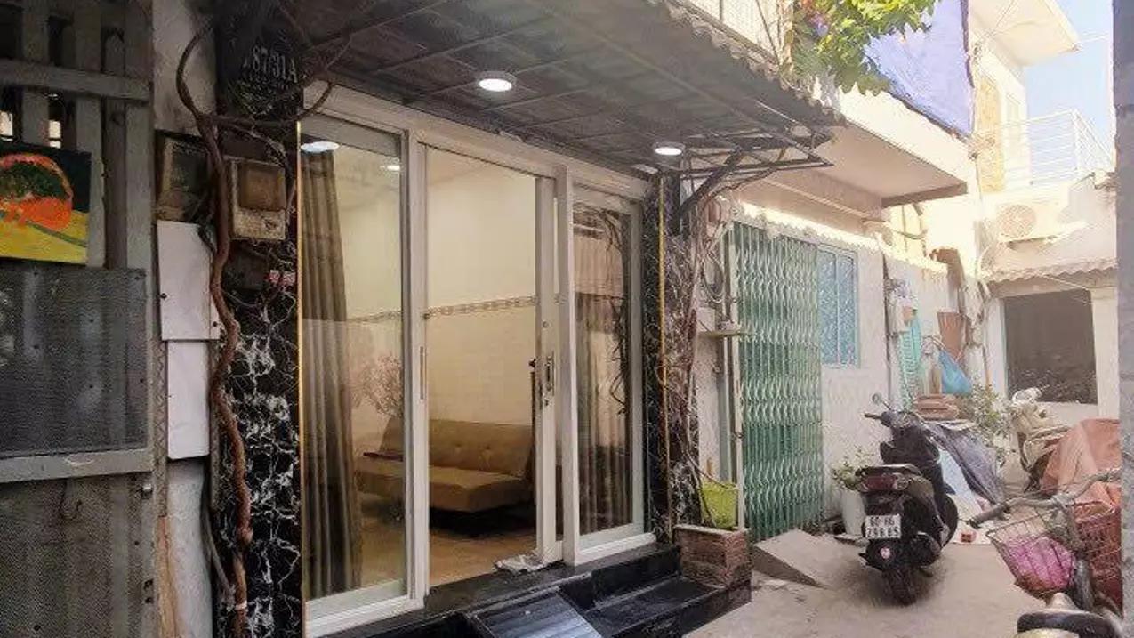 NHÀ ĐẸP DT 33M2 - GIÁ 1T45 - SÁT AEON Q8-anh-1