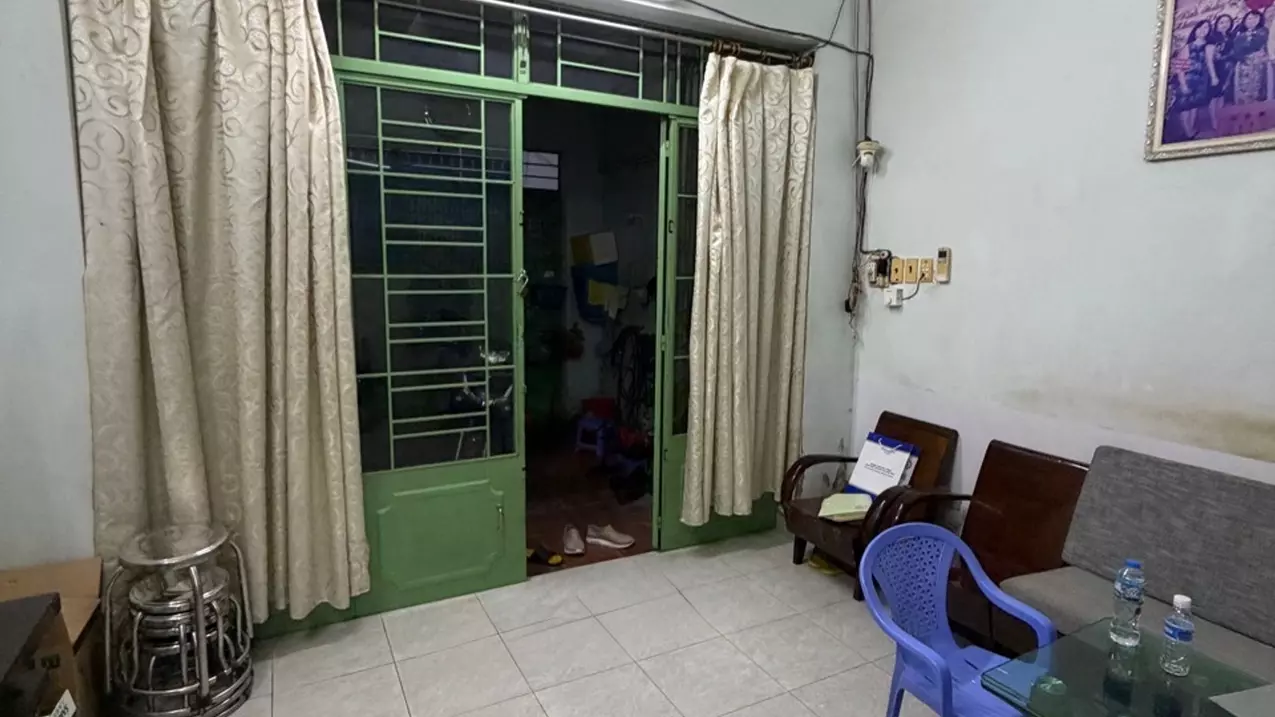 NHÀ ĐẸP GẦN GA T3 – HXH THÔNG – 55M² – NHỈNH 5 TỶ-anh-1