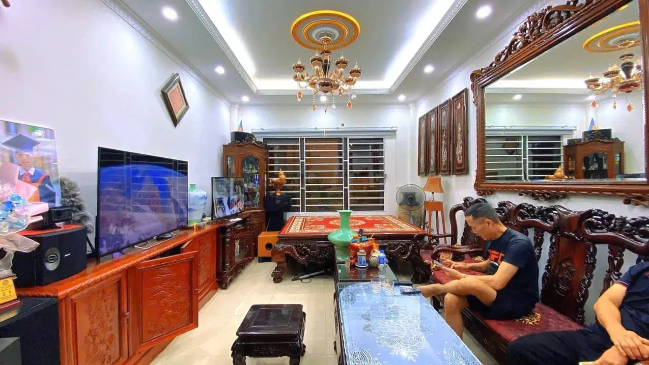 Nhà đẹp Lạc Long Quân - Ngõ thông gần phố - 5 tầng - Nhỉnh 6 tỷ-anh-3