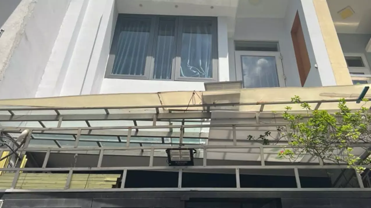 NHÀ ĐẸP Ở NGAY - 4 TẦNG - TỈNH LỘ 10 THÔNG ĐƯỜNG 29 - KHU TÊN LỬA - 57M2 - HẺM 4M - GIÁ 5.2 TỶ-anh-1