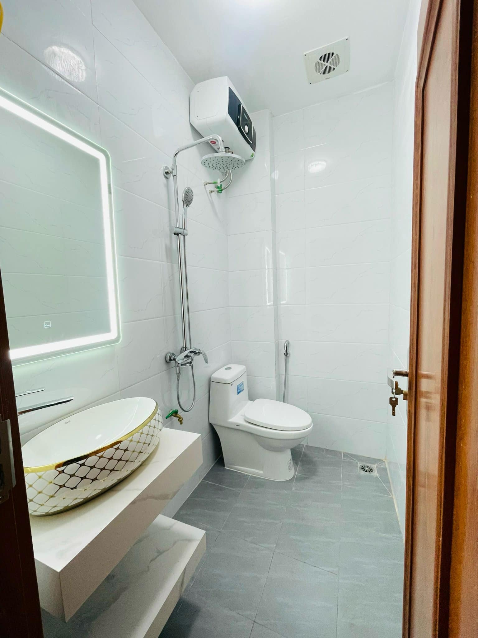 Nhà đẹp ở ngay đường Lê Trọng Tấn, Diện tích 42M2-anh-12