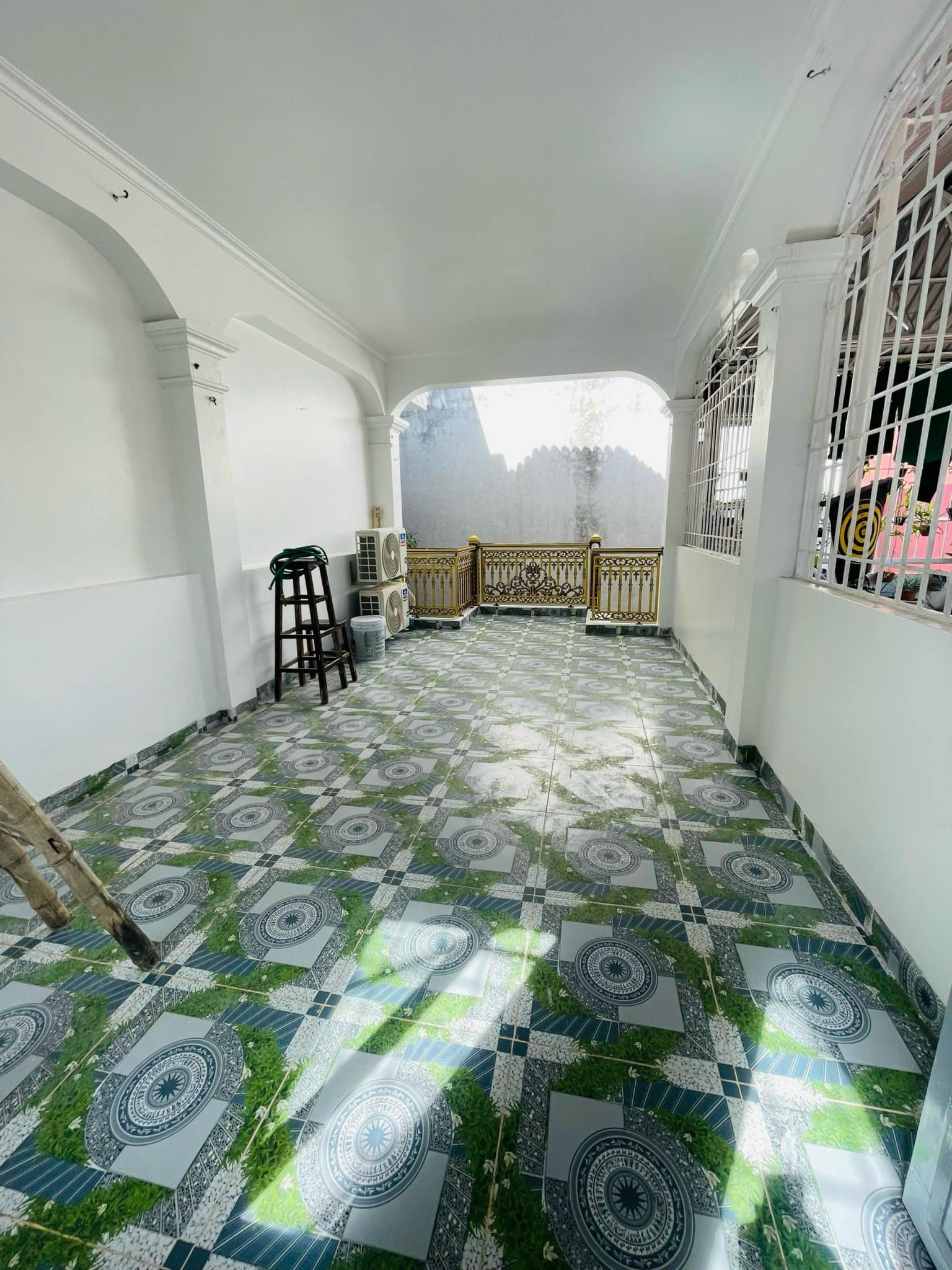 Nhà đẹp ở ngay đường Lê Trọng Tấn, Diện tích 42M2-anh-3