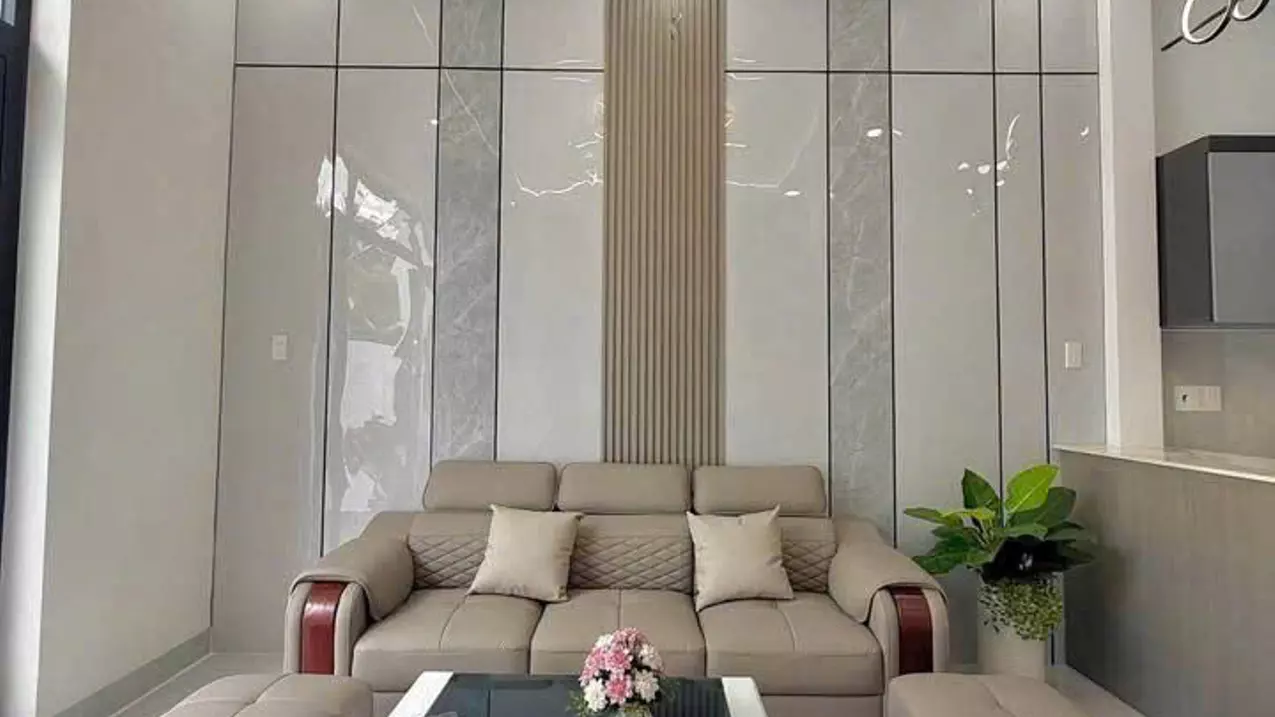 NHÀ ĐẸP SÂN Ô TÔ – SỔ RIÊNG THỔ CƯ – GIÁ CHỈ 1 TỶ 490-anh-4