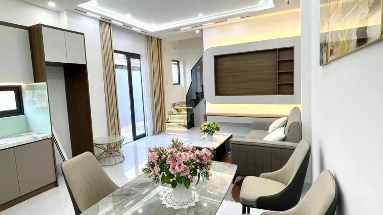 NHÀ ĐẸP SỐ RIÊNG ĐƯỜNG XE HƠI ,  PHÚ THUẬN Q7 (4,2X8 ) 2 TẦNG CHỈ 4 TỶ 380 TR FULL NỘI THẤT-anh-3
