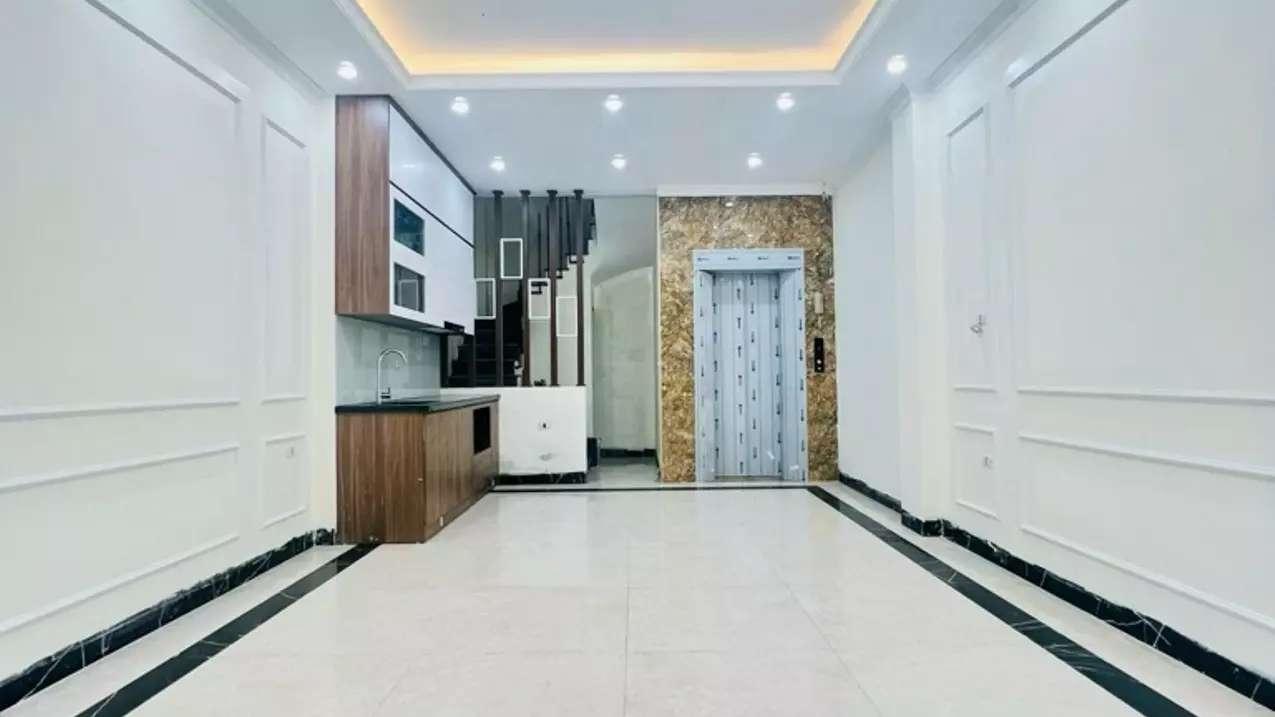 NHÀ DƯƠNG QUẢNG HÀM LÔ GÓC - 40M2 x 6T THANG MÁY, NHÀ MỚI Ở NGAY 10.9 TỶ-anh-1