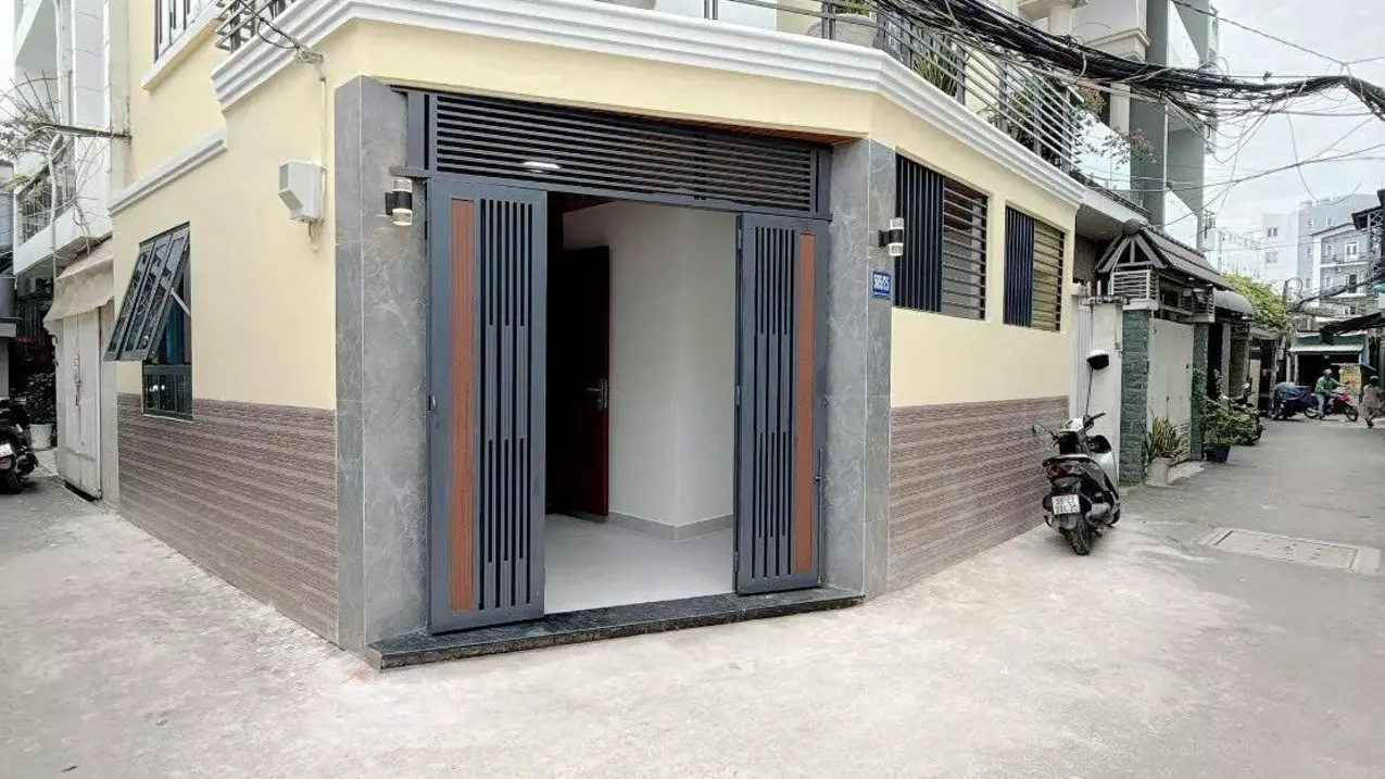 ???? NHÀ GÓC 2 MẶT TIỀN – VỊ TRÍ CỰC ĐẸP NGAY TRUNG TÂM QUẬN 7 ????-anh-1