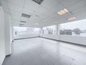 Cho thuê văn phòng view full kính 75m2 đường Trần Quang Khải, Quận 1-anh-1