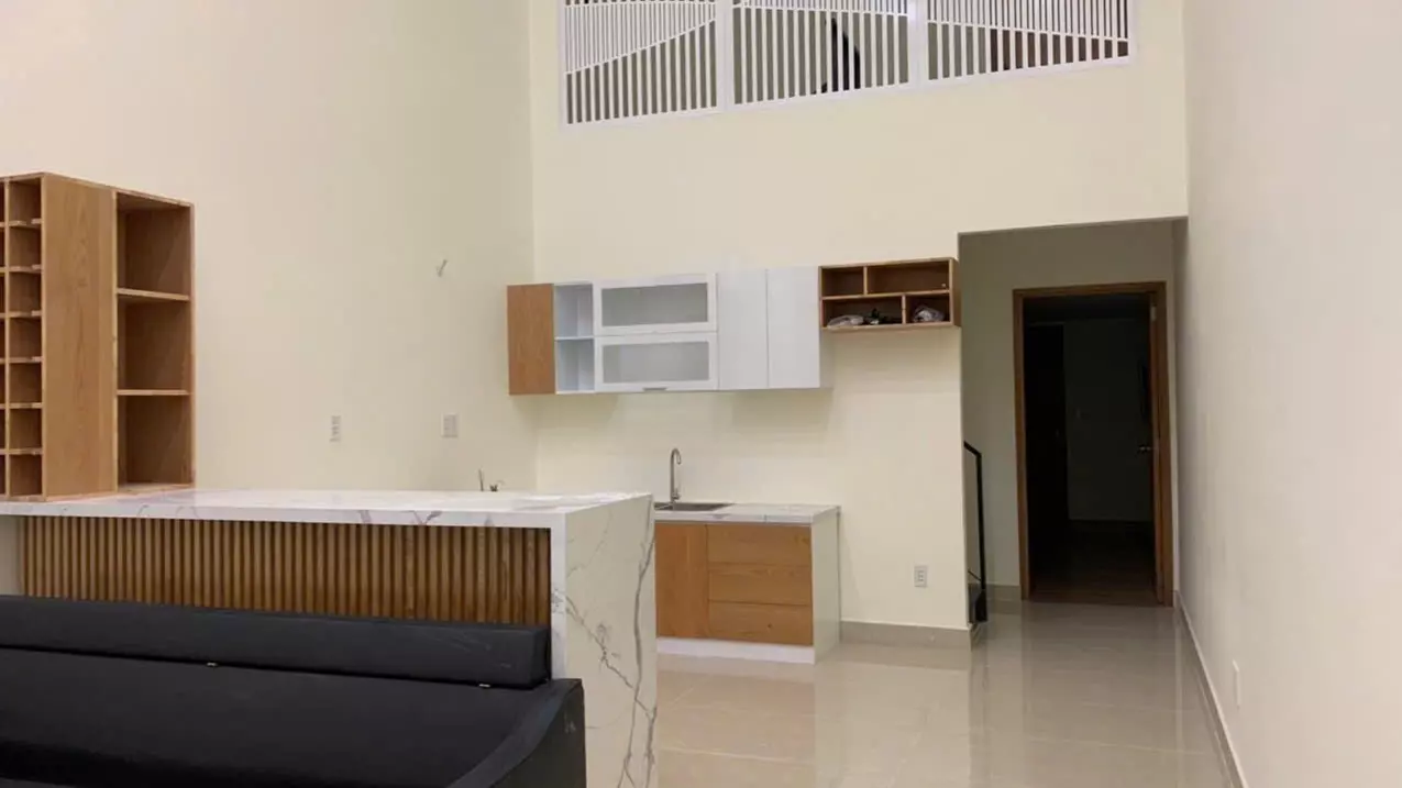 Nhà HXH Phạm Văn Đồng, 100m2, 2 tầng, ngay trung tâm, cho thuê 10tr/tháng, Thiết kế kiểu biệt thự-anh-3