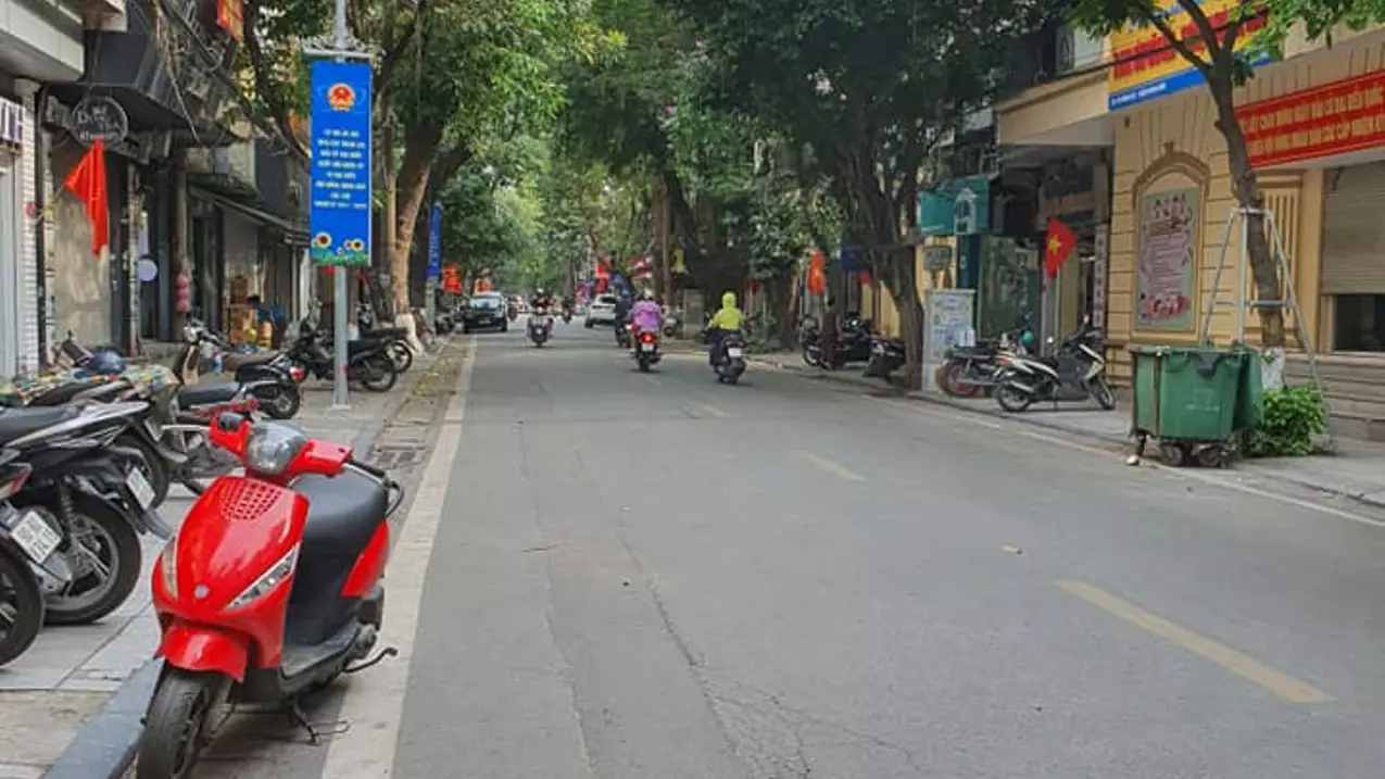 NHÀ MẶT ĐƯỜNG- DÒNG TIỀN TỐT 35 TR  /1 THÁNG 
- PHỐ HÀNG CÓT  DT;26m- 4Tầng -MT;3,5m.GIÁ ;24 TỶ-anh-3