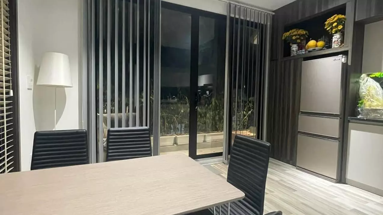 Nhà mặt đường Lý Tự Trọng , vị trí cực đẹp , đang kinh doanh buôn bán tốt-anh-1