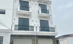 NHÀ MỚI ĐẸP – MIẾU 2 LÊ CHÂN – Ô TÔ CÁCH NHÀ 15 BƯỚC CHÂN

Vị trí thuộc ngõ Kafa Hồ Sen đi vào,-anh-15